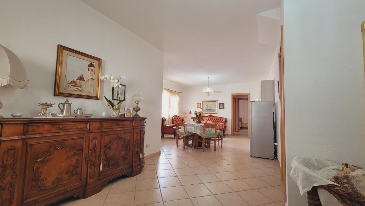 Residenza La Pineta Orosei Villa Exterior photo