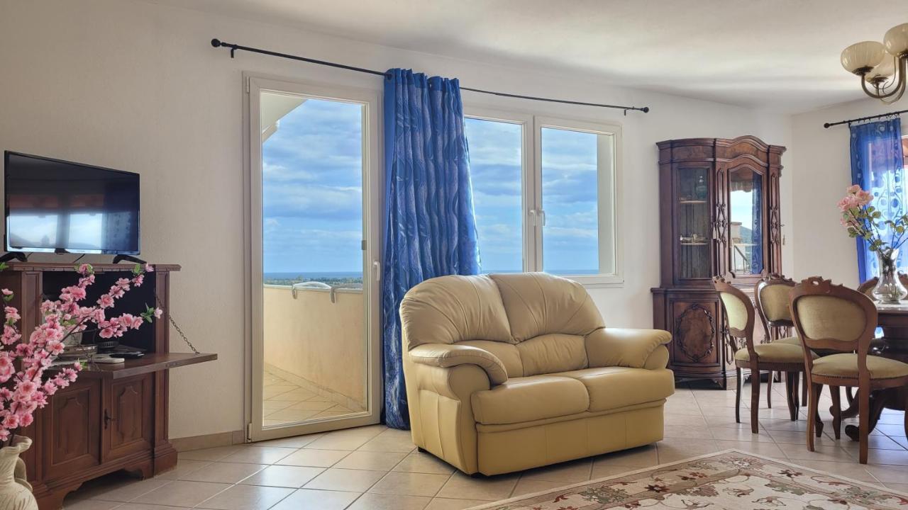 Residenza La Pineta Orosei Villa Exterior photo