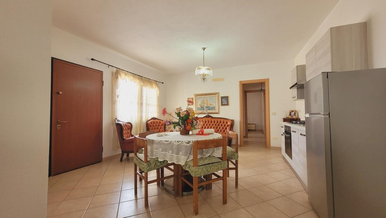 Residenza La Pineta Orosei Villa Exterior photo