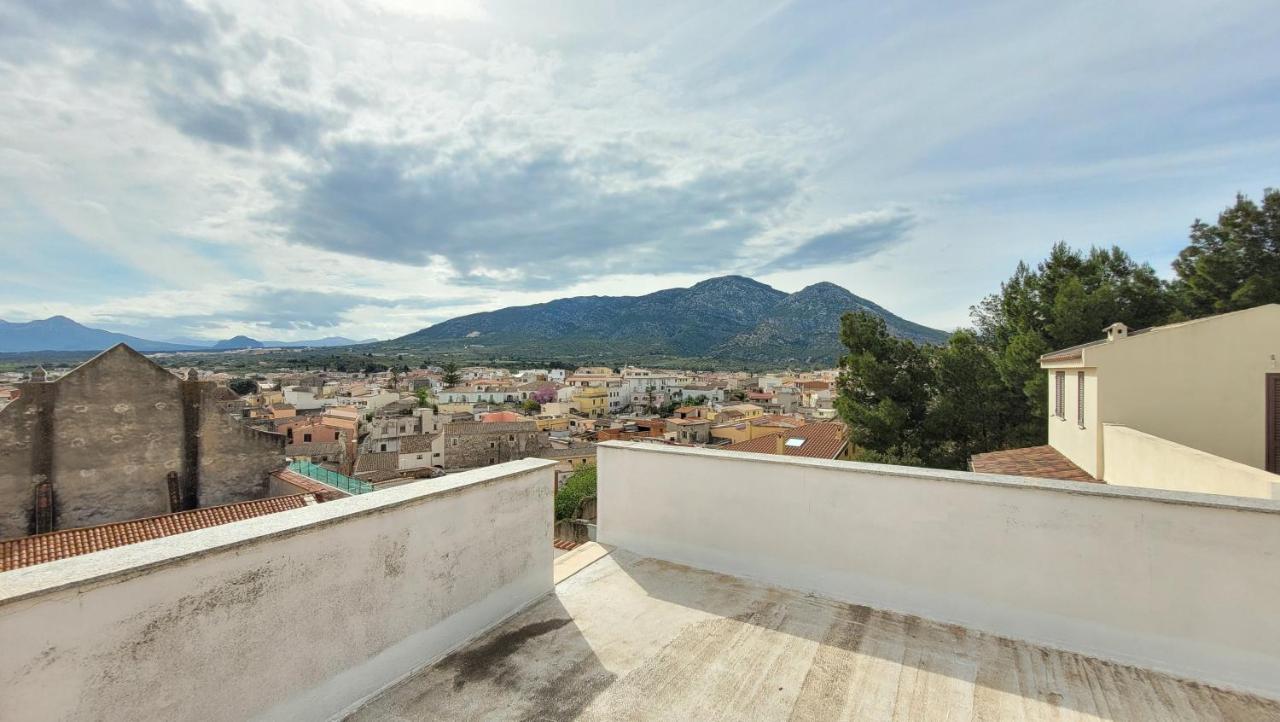 Residenza La Pineta Orosei Villa Exterior photo